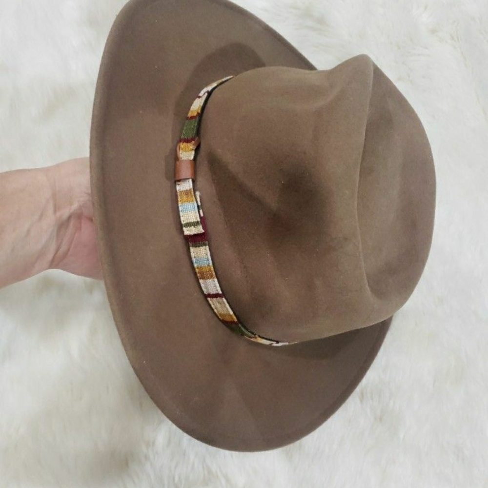 Brown Wide-Brimmed Felt Hat with Decorative Band